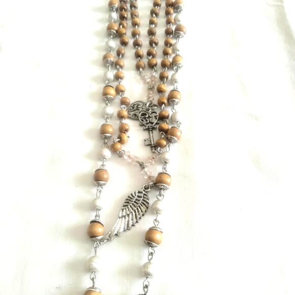 Iris Apfel & Bajalia 3 Silver & Wood Bead Layered Pendant Statement Necklaces - Picture 14 of 16